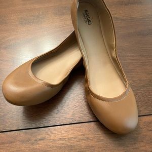 Mossimo camel ballet flats